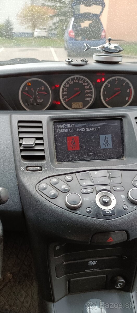 Nissan - 7