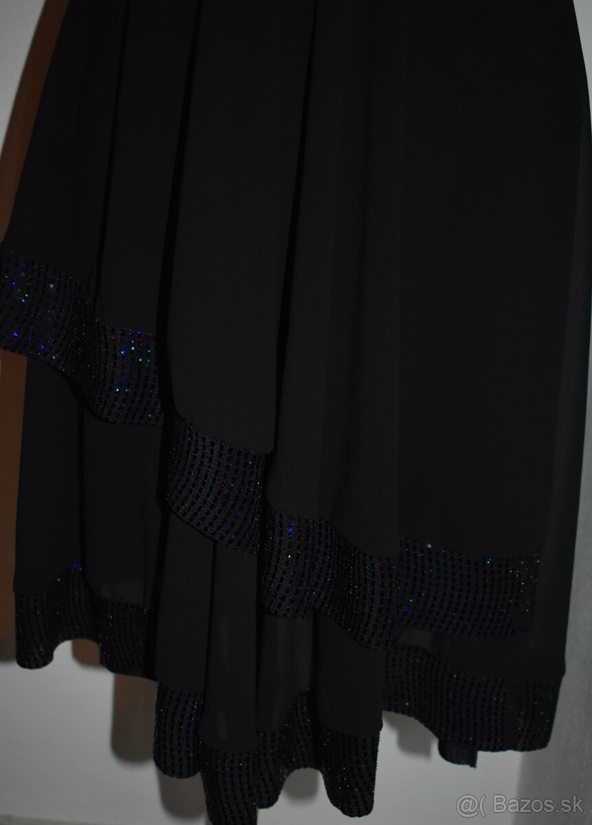 Krátke spoločenské šaty - 7