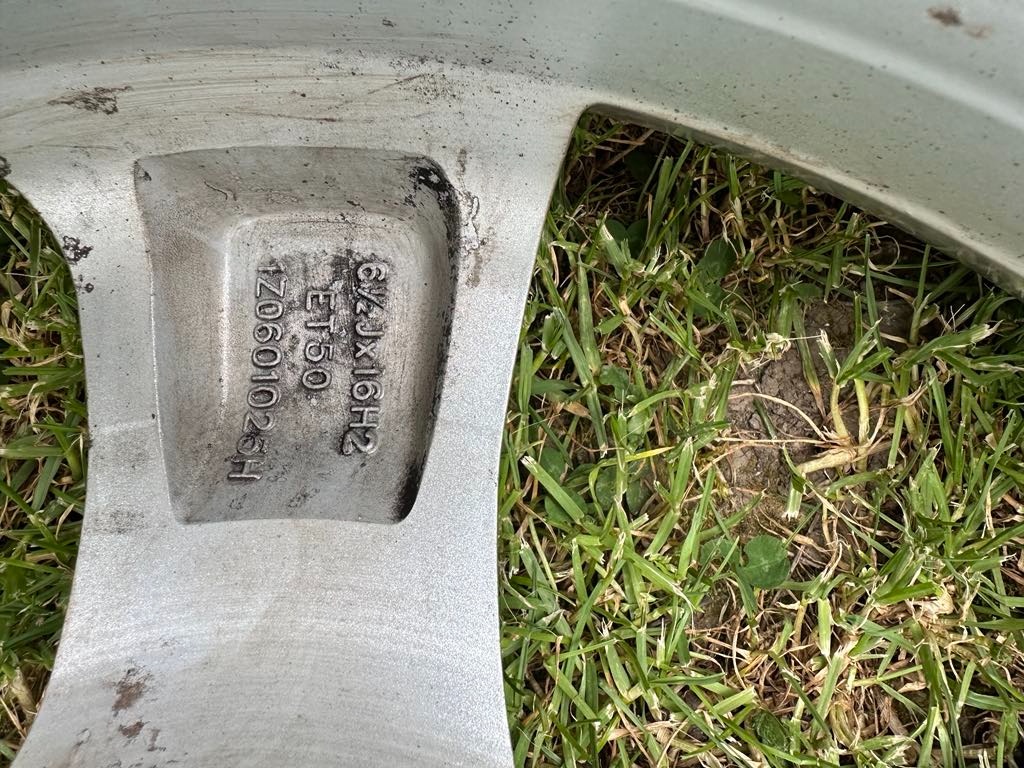 Predám Alu kolesá - 7