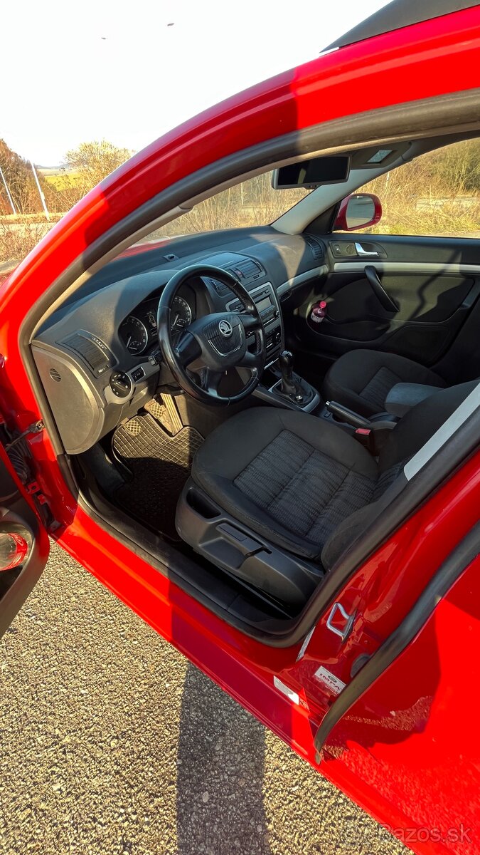 OCTAVIA 2 FACELIFT/2 MAJITEĽ/1.9 TDI - 7