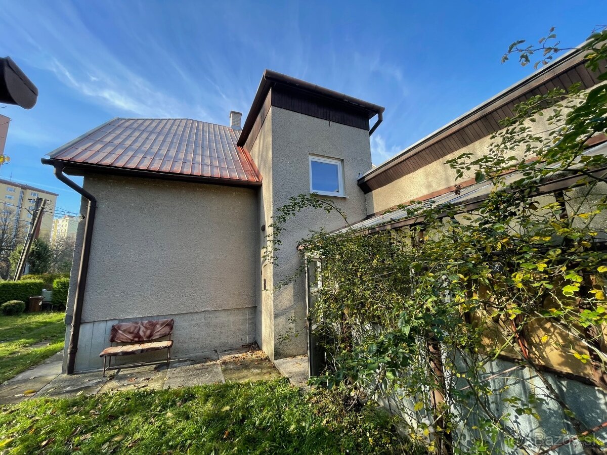 Rodinný dom na bývanie, podnikanie 475 m² - Stará Ľadoveň MT - 7