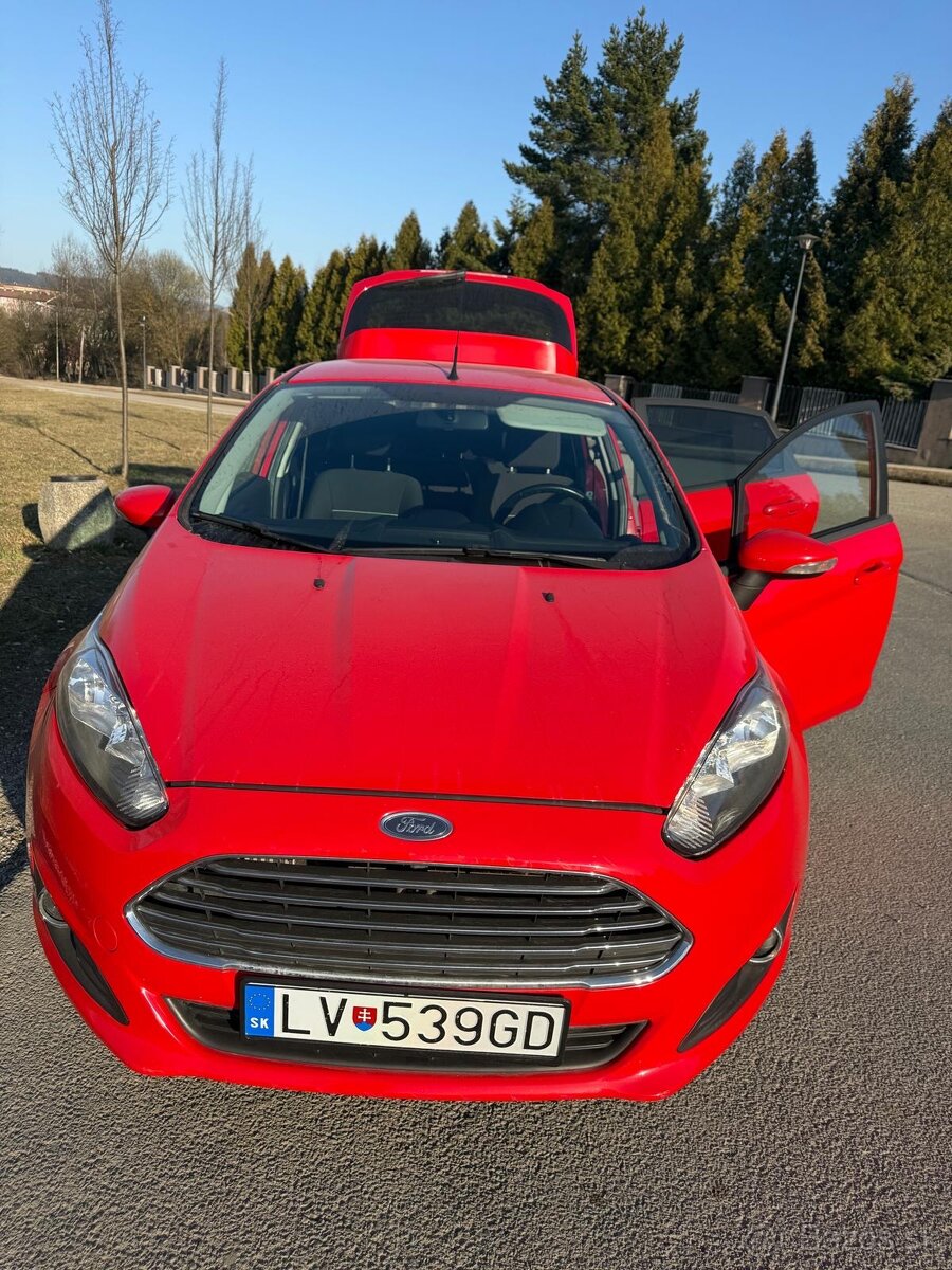 Ford Fiesta - 7