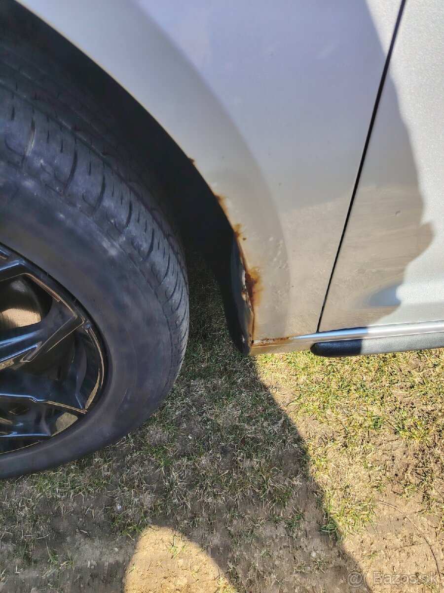 Predám VW touran - 7