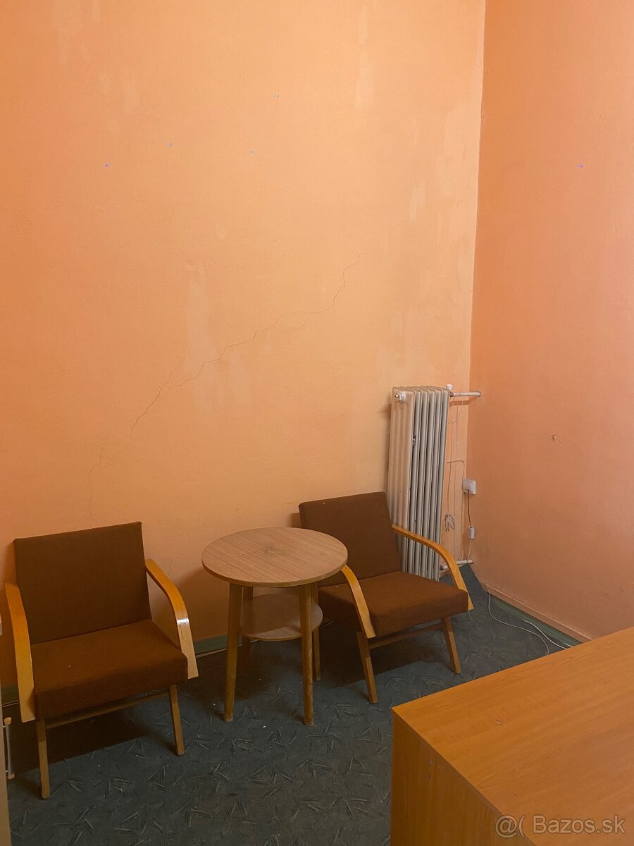 BUDOVA NA PREDAJ - 7