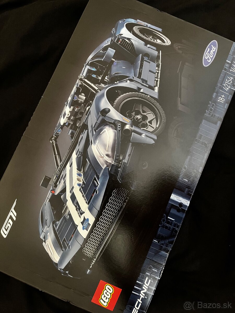 Lego Technic Ford GT 42154 - 7