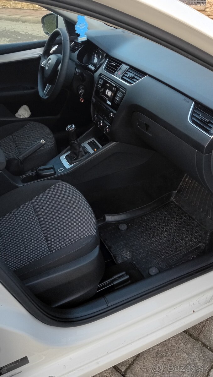 Predám Škoda Octavia 3 combi 1,6 Tdi - 7