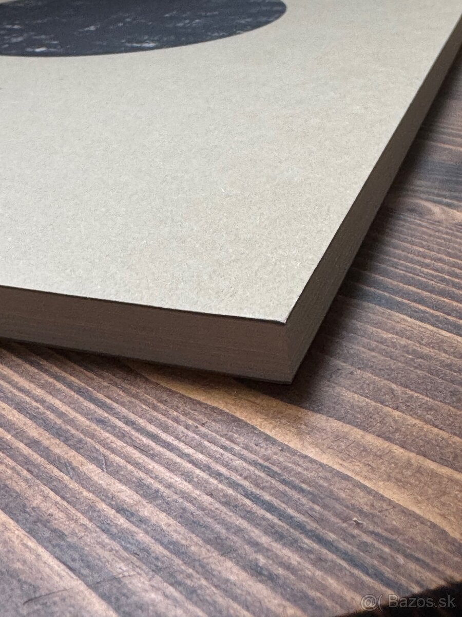 Čierne diery - knihy a grafiky - NEROZBALENÉ - 7