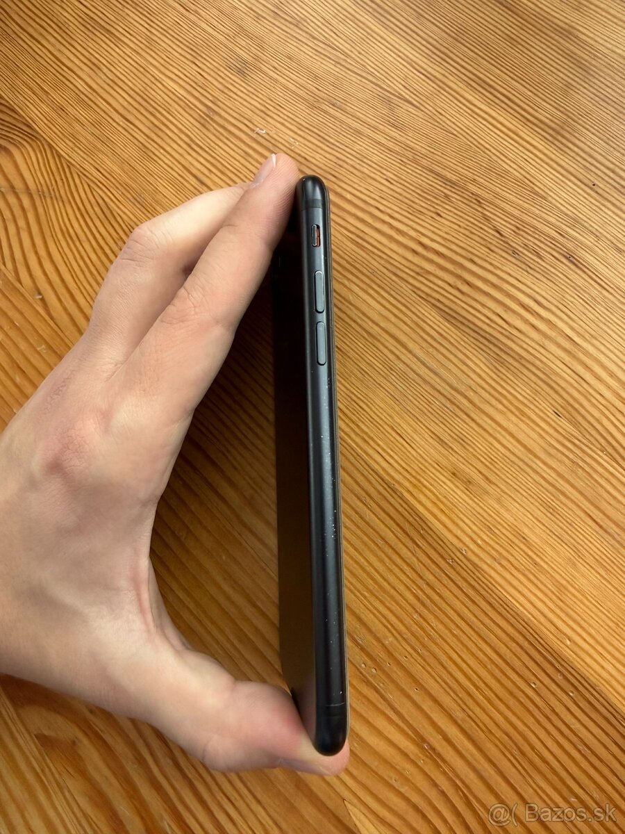 iPhone 7 32 GB Black - 7