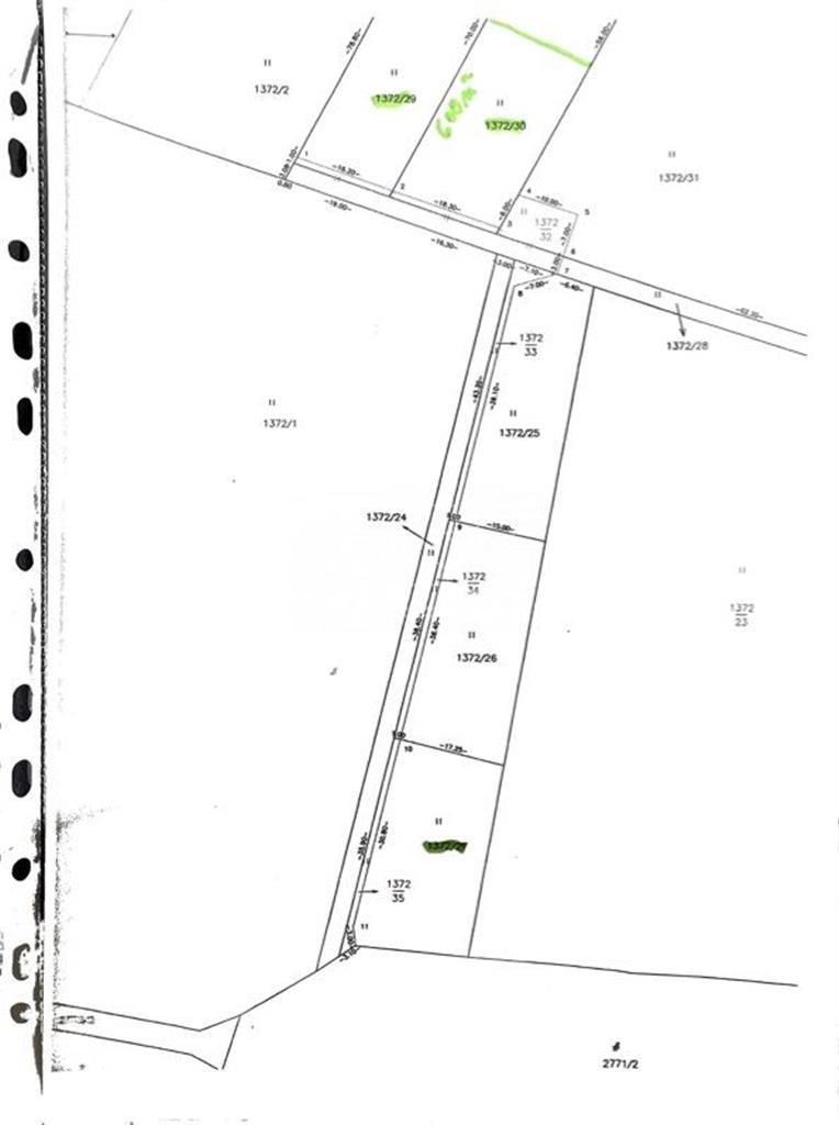 STAVEBNÝ POZEMOK HORNÝ VADIČOV , 588m2 - 7