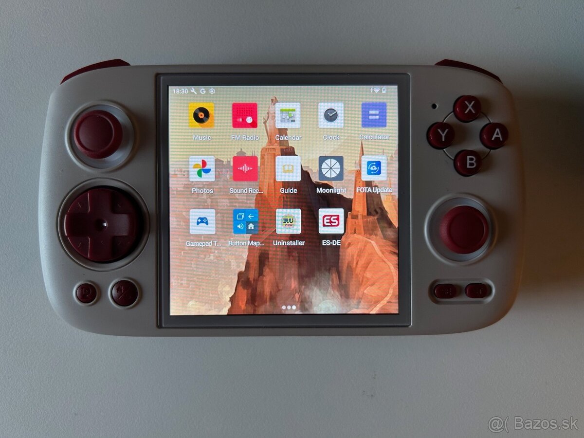 Retro herná konzola Anbernic RG Cube + pevný obal - 7