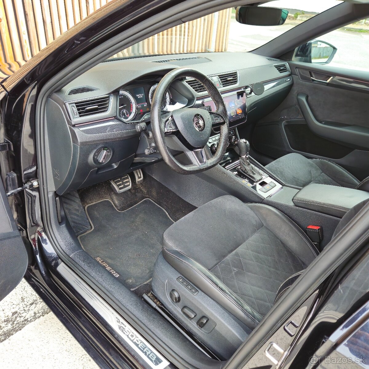 Škoda Superb 2.0 TDI Sportline DSG - 7