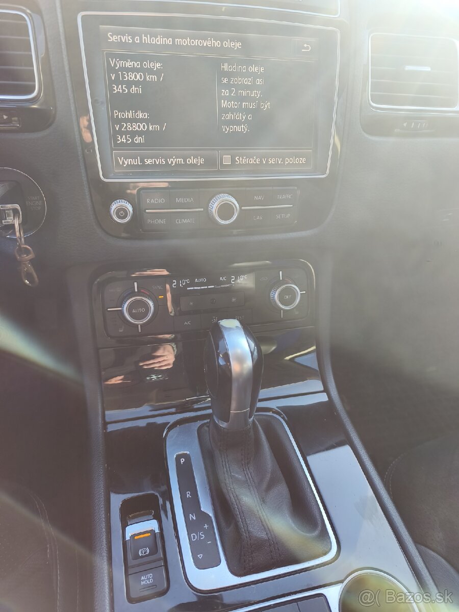 Vymením Volkswagen Touareg 3.0 tdi - 7