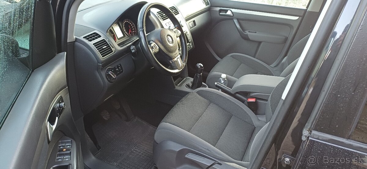 VW.Touran 2.0tdi m6, rv-2014 - 7