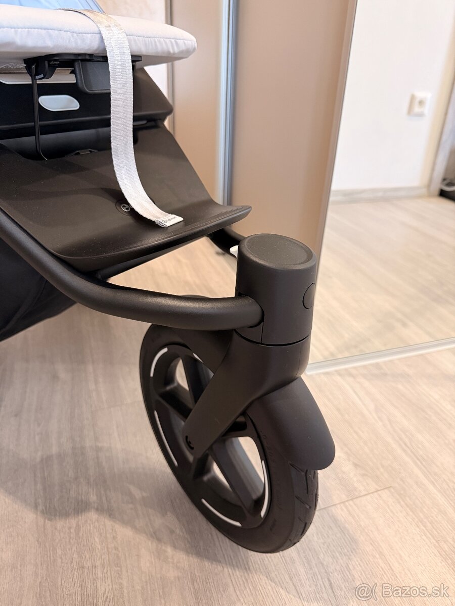 Cybex Avi Spin - 7