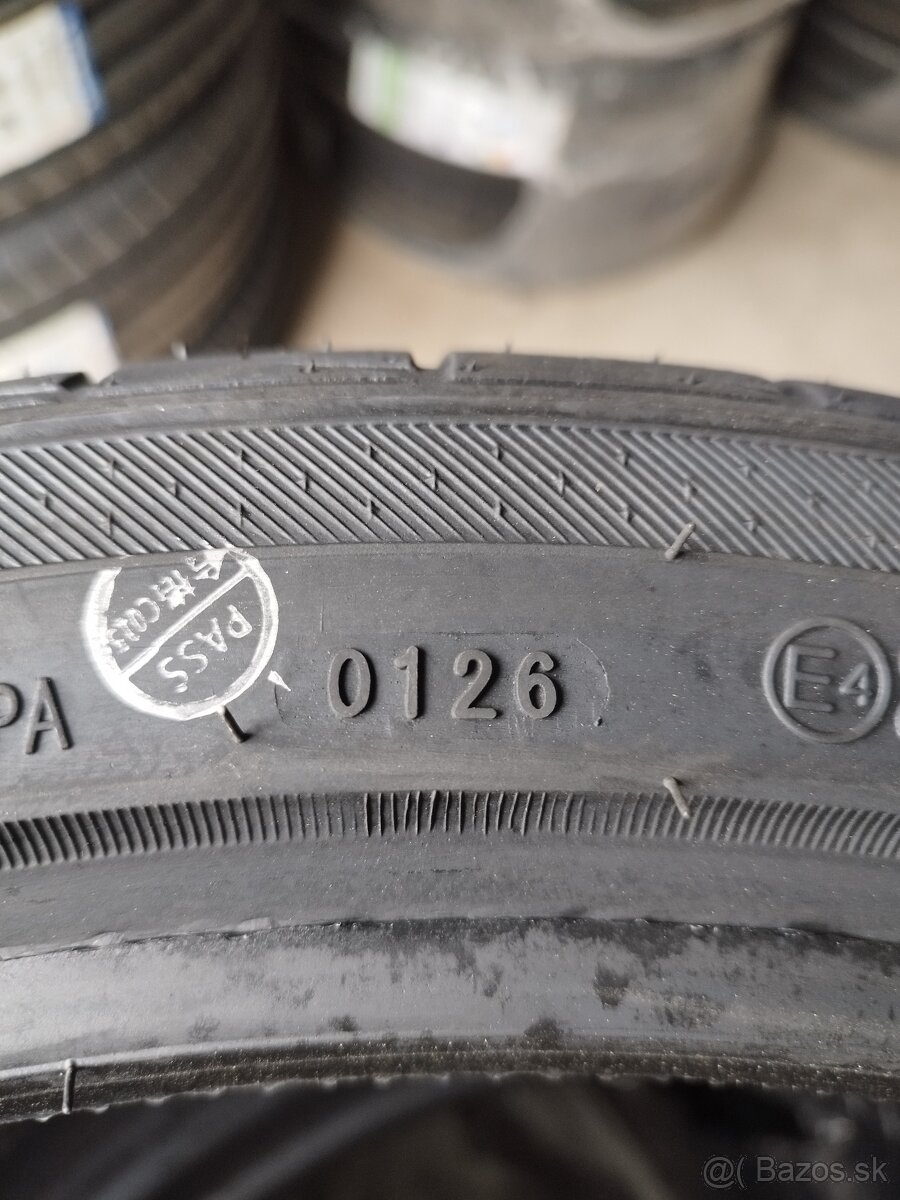 Letné pneumatiky 235/40/19 - 7