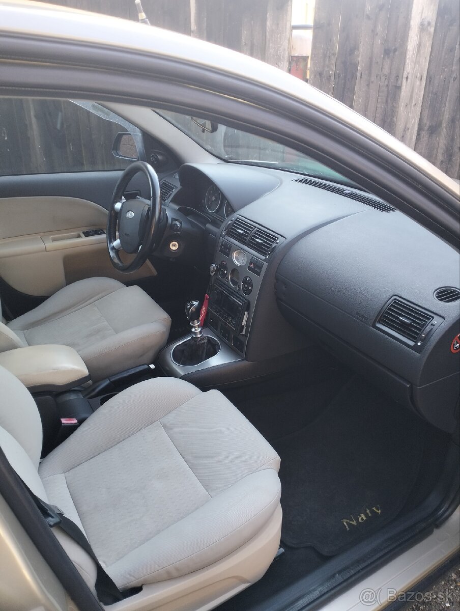 Ford Mondeo 1.8 16v 92kw - 7