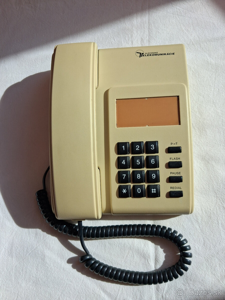 telefóny na pevnú linku - 7