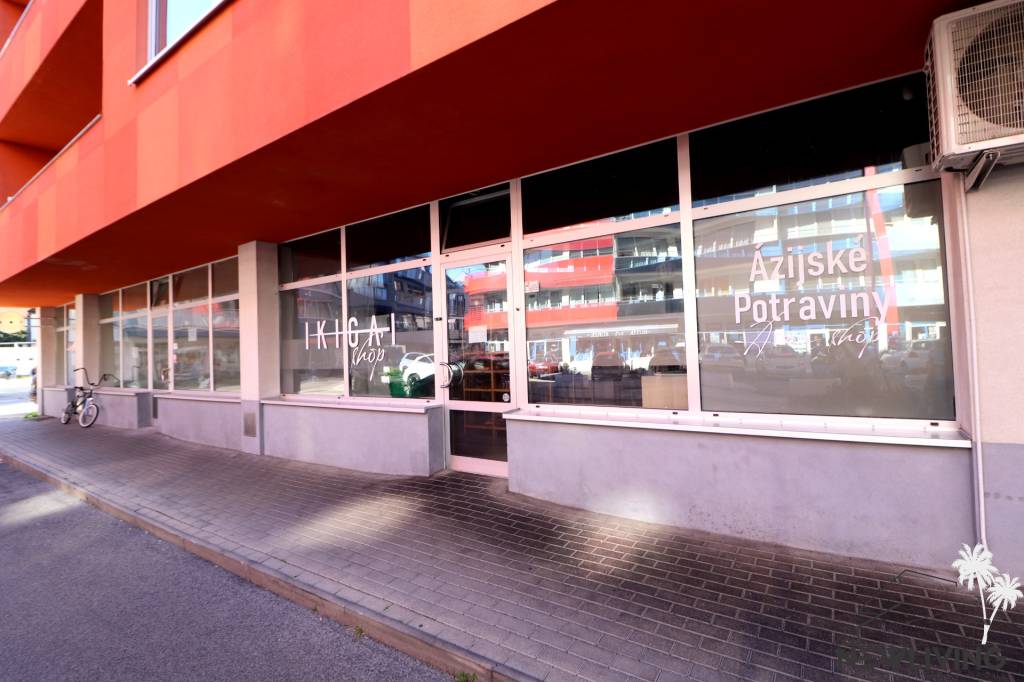 PRENÁJOM obchodný priestor v centre, Piešťany - 7