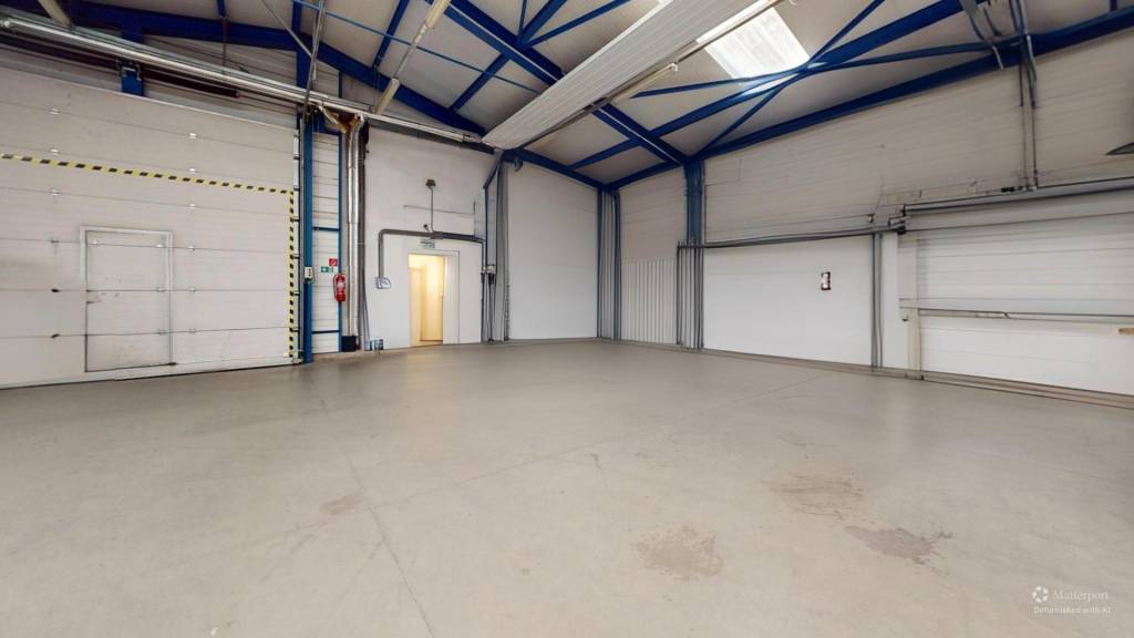 •PREDAJ•Areál s výrobnou halou a zázemím v Dubnici nad Váhom - 7