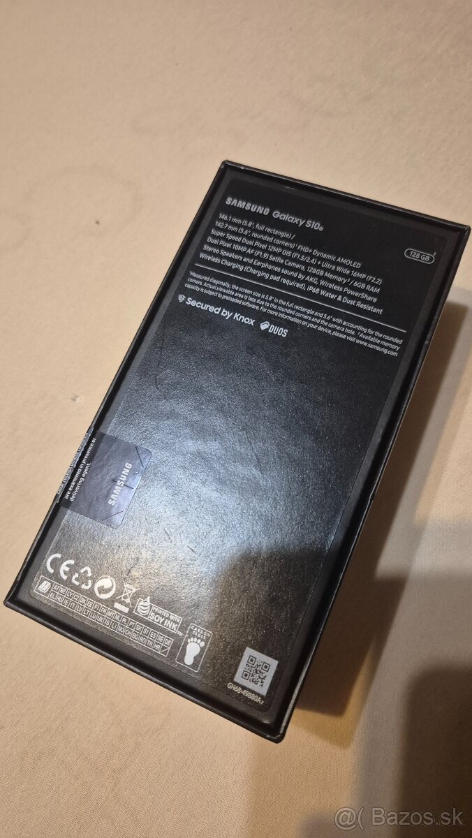 Predám Samsung S10e Prism Black 128 GB, 6 GB RAM - 7