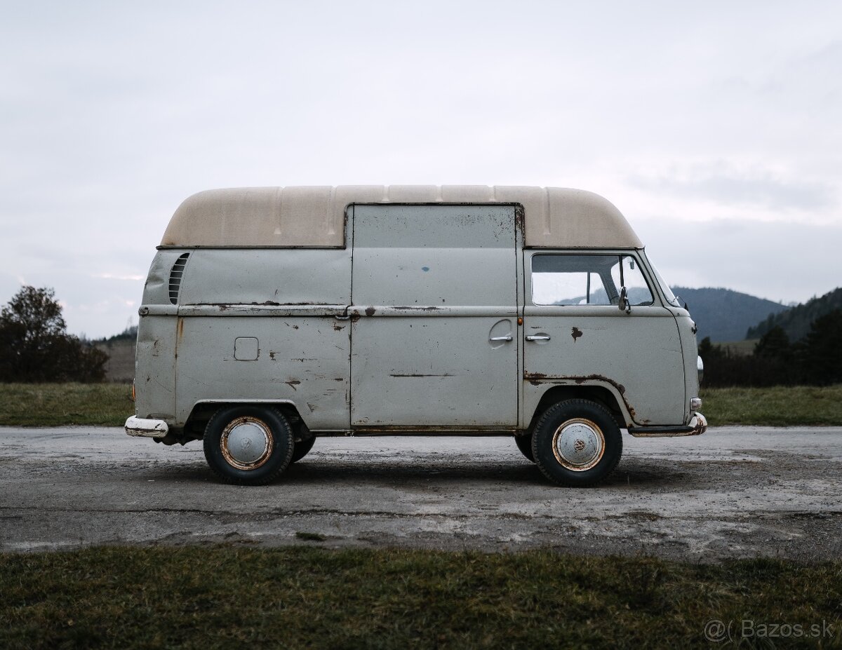 VW T2a highroof - 7