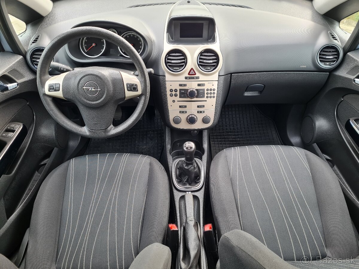 OPEL CORSA 1,0 benzin ECOTEC 59 000km - 7