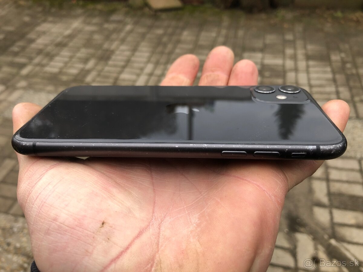 Predam iphone11 128gb 97% zdravie baterie - 7