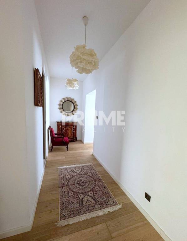 U NÁS LUXUSNÝ ( 100 m2 ) 2i BYT, VÝHĽAD NA BRAT.HRAD, Pa - 7