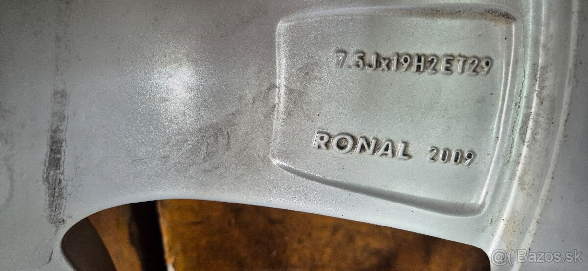 Predám letný komplet na audi. - 7