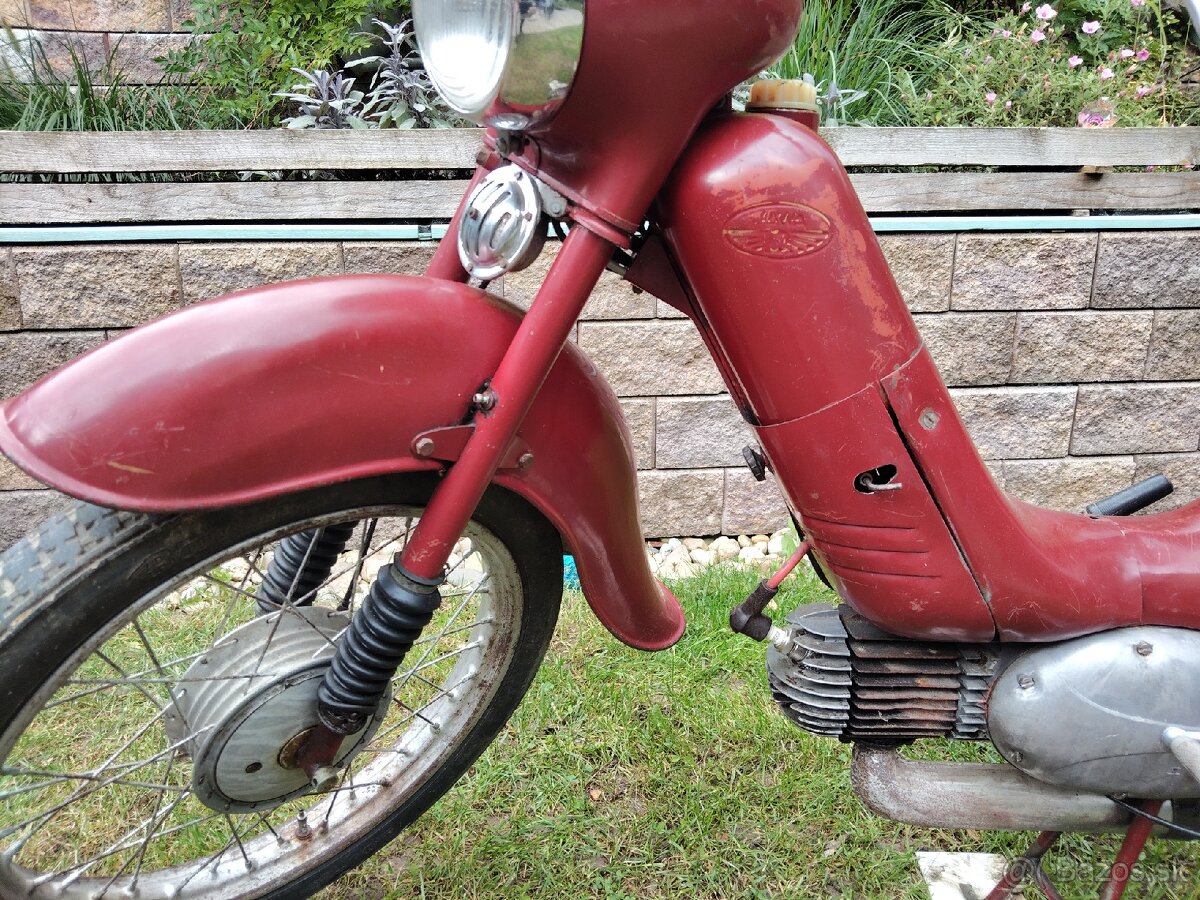 Jawa 50 typ 555 s TP a EČ kat. L1E - 7