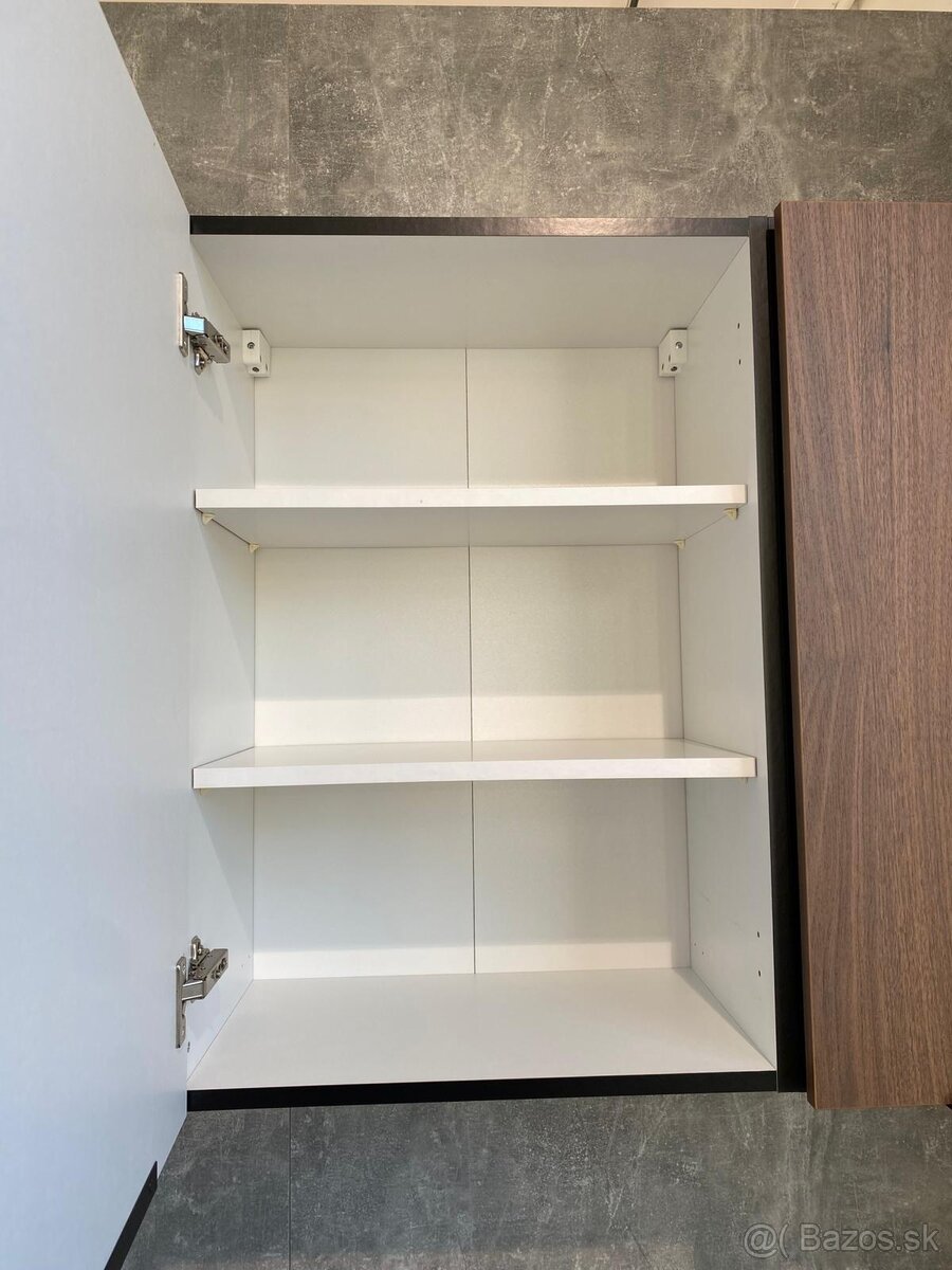 Kuchynská linka – SKLADOM - 7