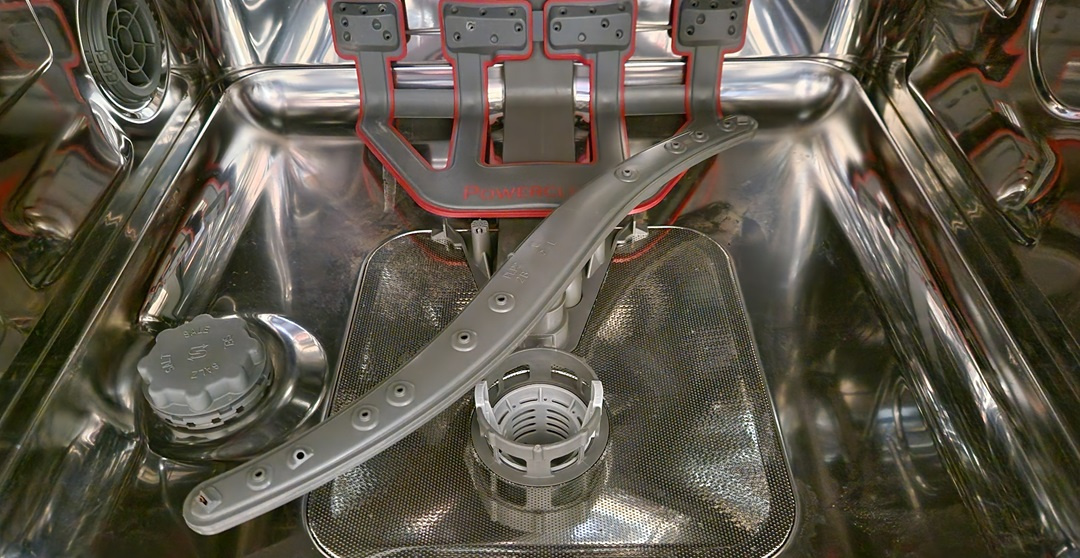 Predám vstavanú umývačku riadu Whirlpool WIO3T223PF - 7