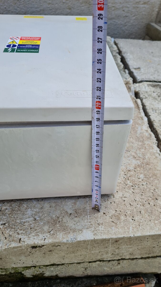 Zásuvková rozvodnica z UV odolného ABS plastu - 7