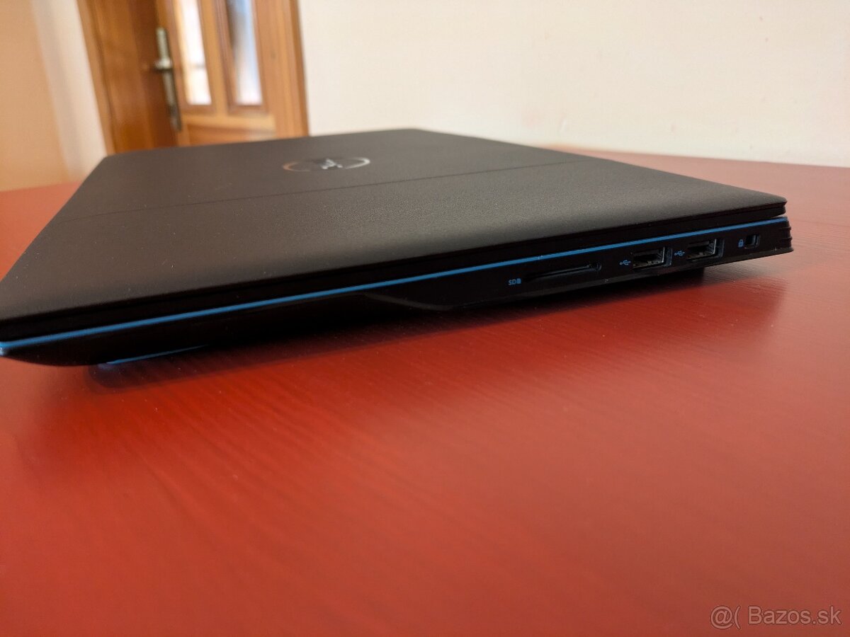 Herný notebook DELL G3-15 - 7