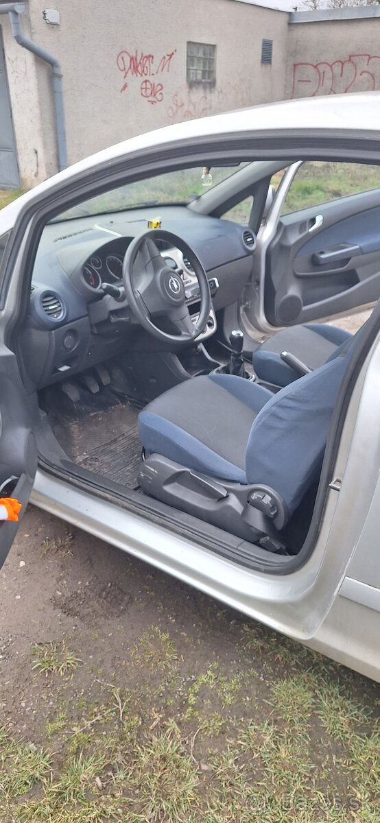 Opel Corsa - 7