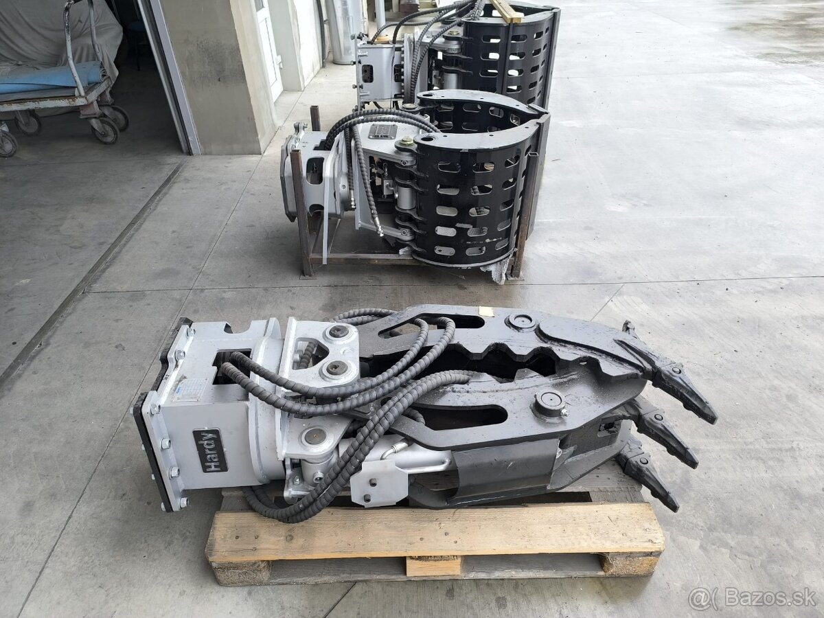 Demolačný drapák - 7