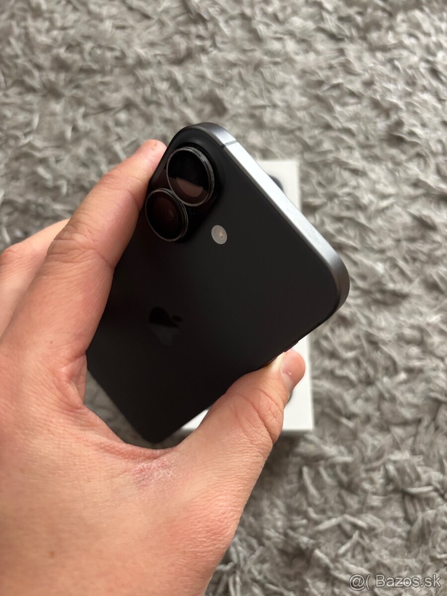 Apple iPhone 17 256gb Black - 7