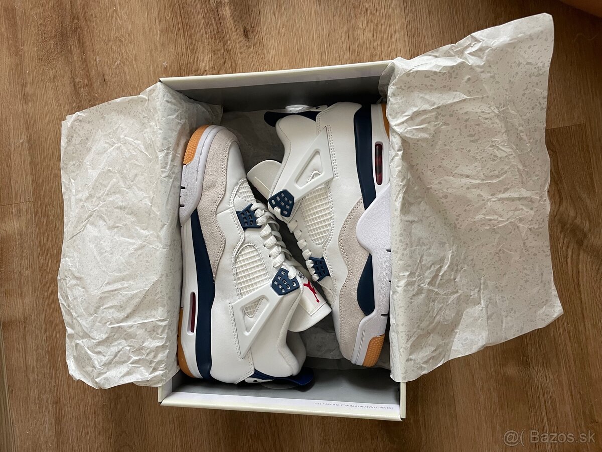 Nike AIR Jordan 4 - 7