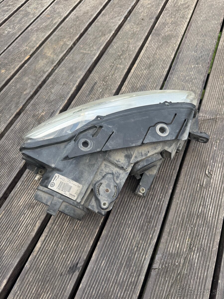 Svetlo Passat B6 predné práve a ľavé - 7