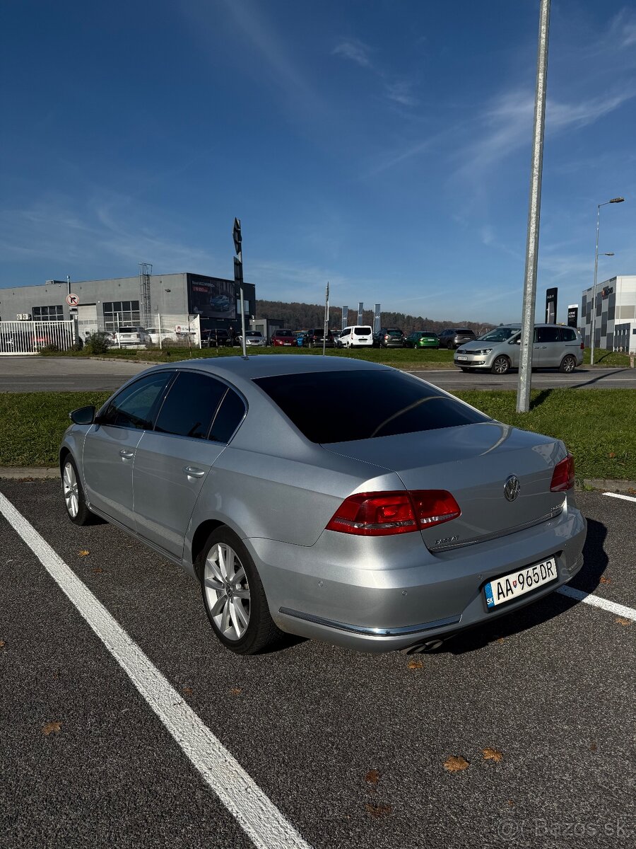 Predám VW Passat B7 2.0 tdi 130kw sedan - 7