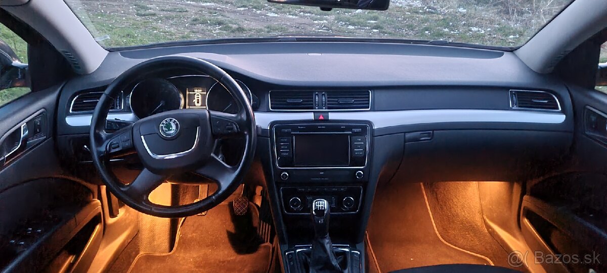 Skoda superb 2 combi - 7