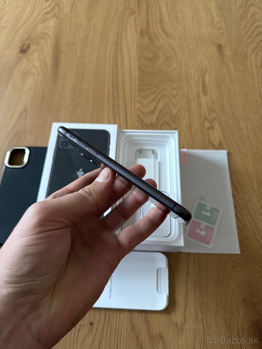 iPhone 11 64 gb Black - komplet príslušenstvo, záruka - 7
