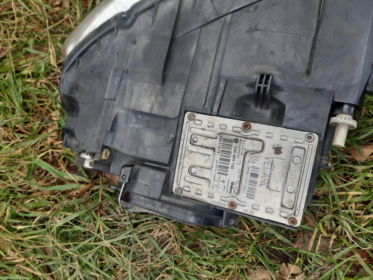 VW TOUAREG 2002 - 2007 - prodám světla, xenony - 7