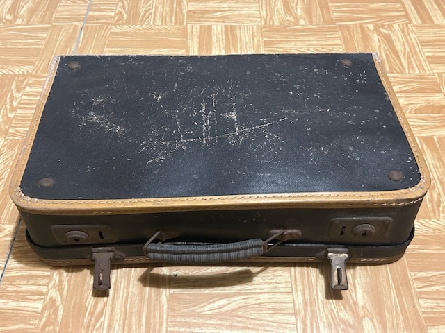 predám staré kufre - 7