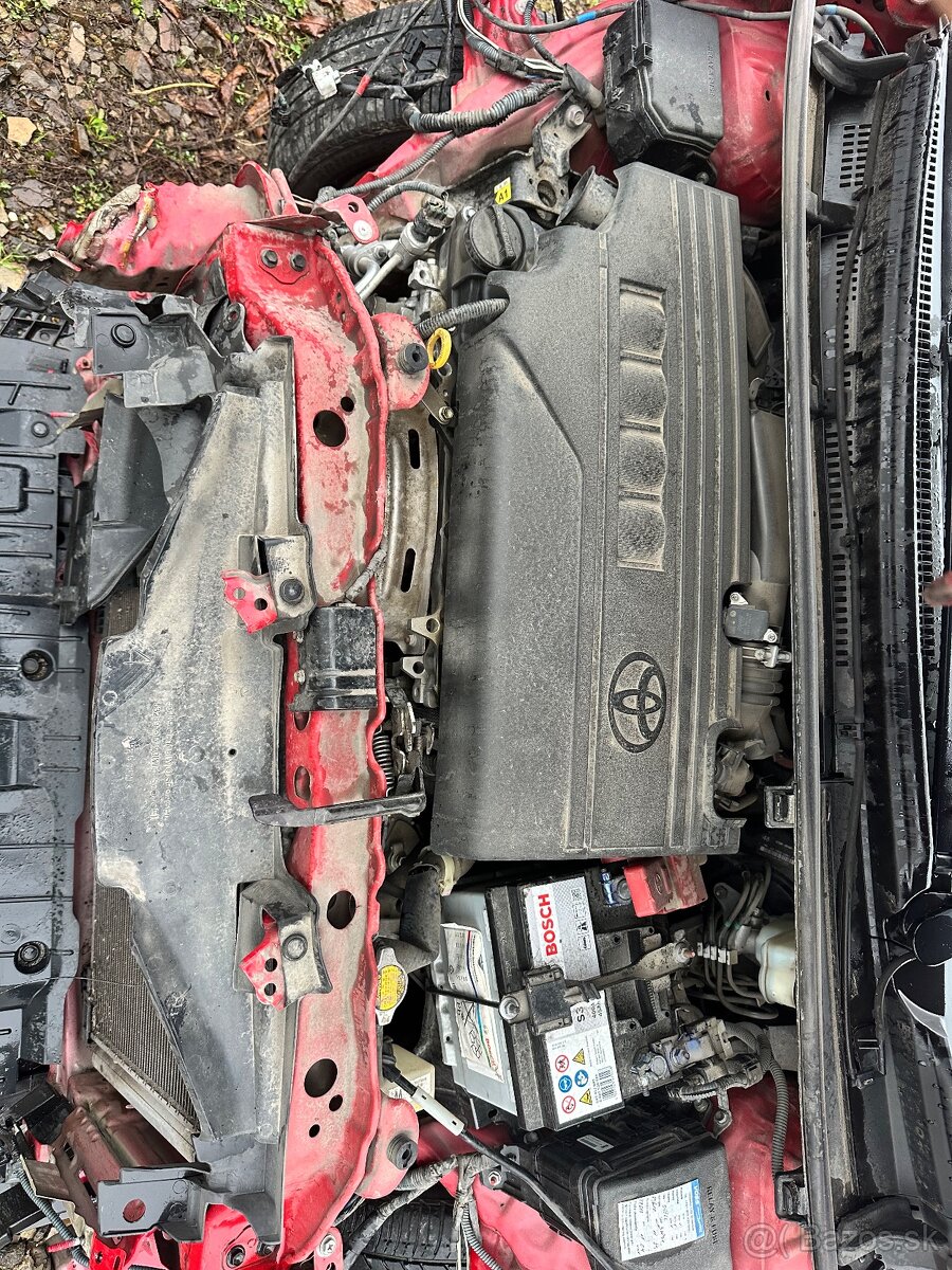 Toyota Yaris 1.3 automat - 7