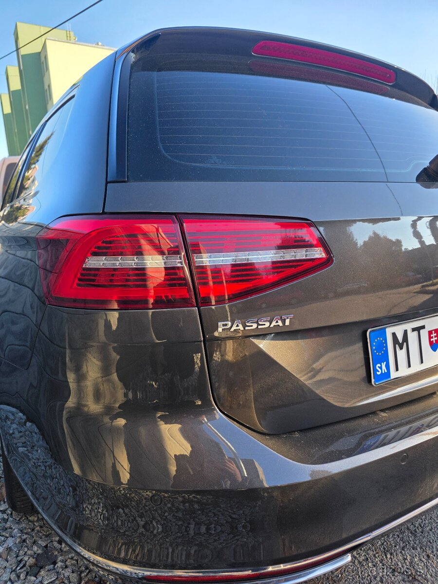 Volksvagen B8 Highline, Virtual cockpit, Možný odpočet DPH - 7