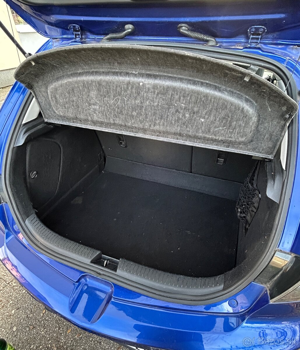 Mazda 3 hatchback - 7