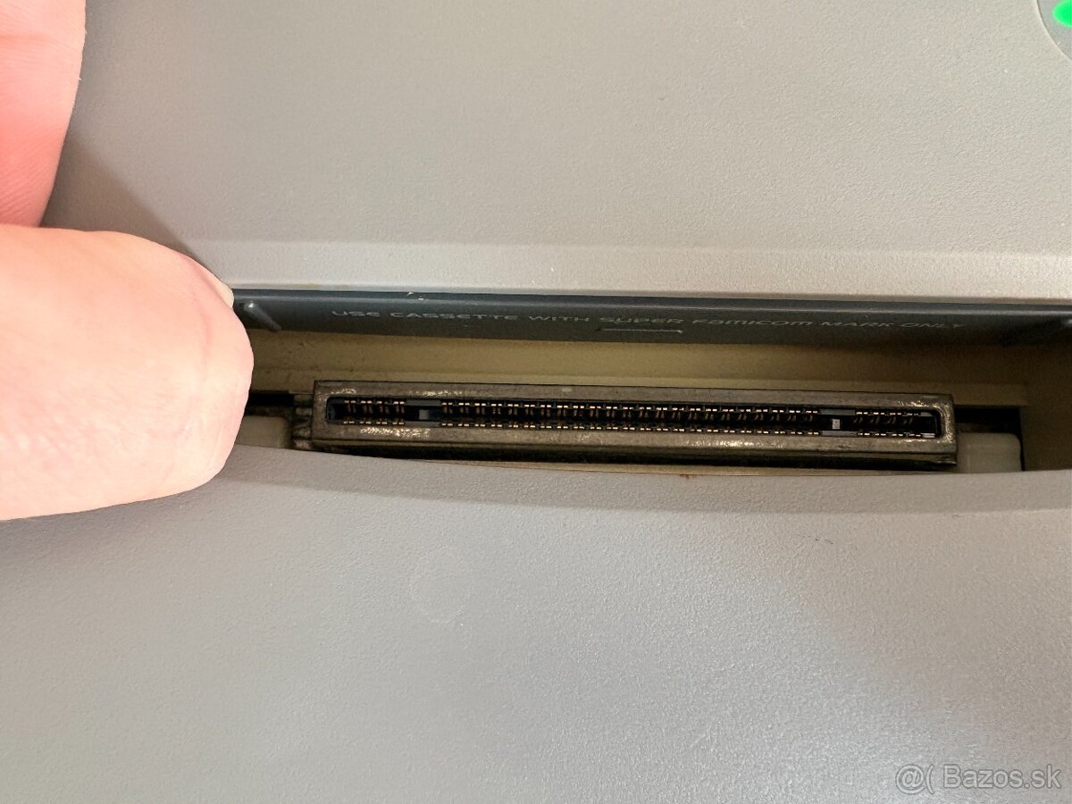 Super Nintendo Famicom - Japan Version - 7