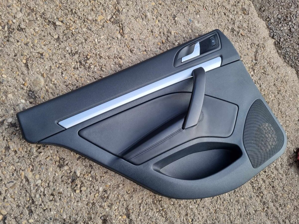 ZADNE KOZENE TAPACIRE SKODA OCTAVIA 2 - 7