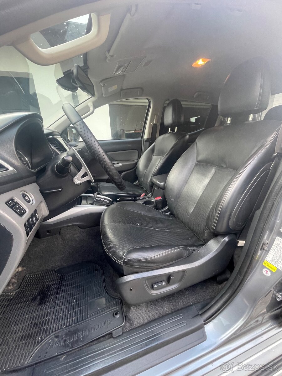 Mitsubishi L200 - 7